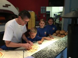 pizzabacken_2_20161020_1233476889